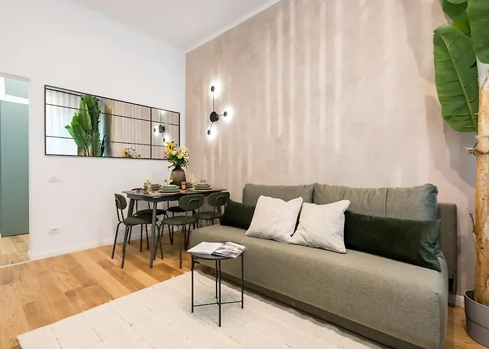 Superb 2Br Flat - Top Location - 2 Baths