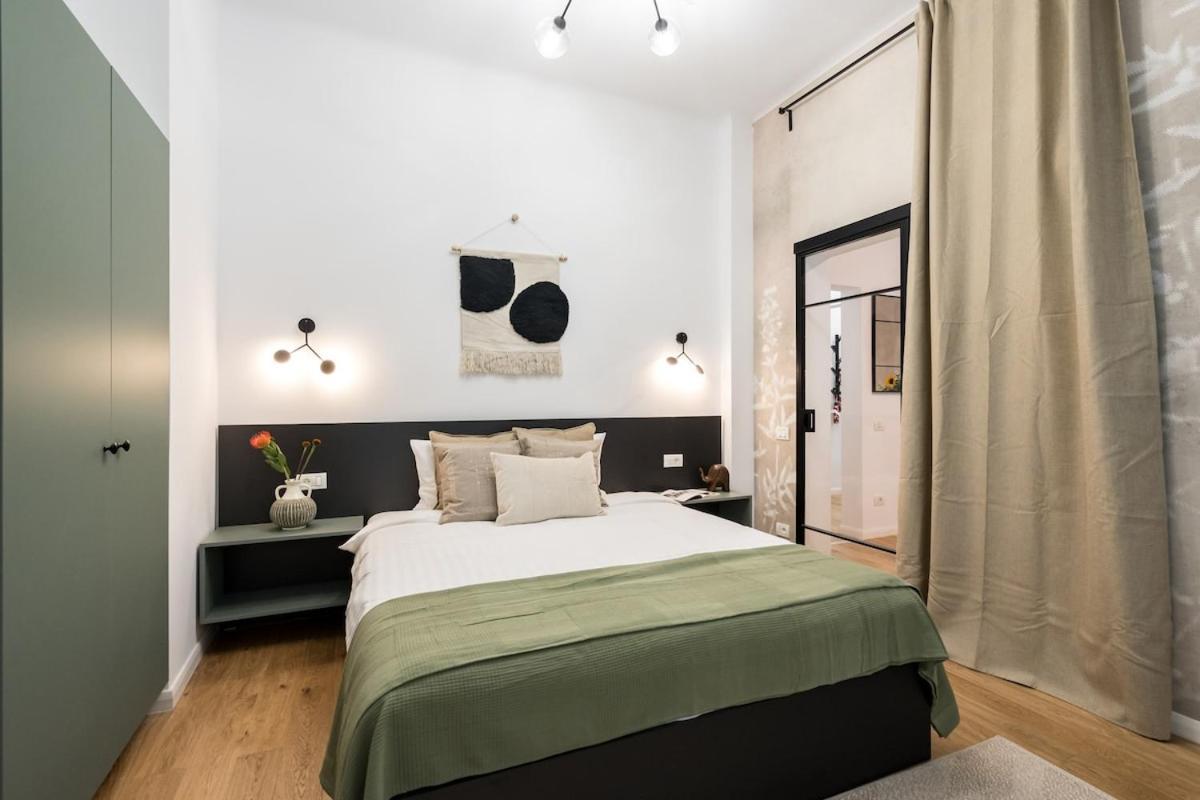 Superb 2br Flat - Location - 2 Baths Apartament