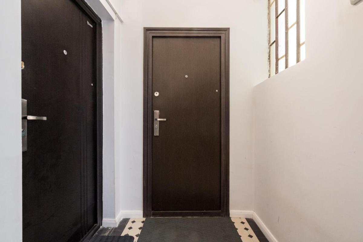 Superb 2br Flat - Location - 2 Baths
