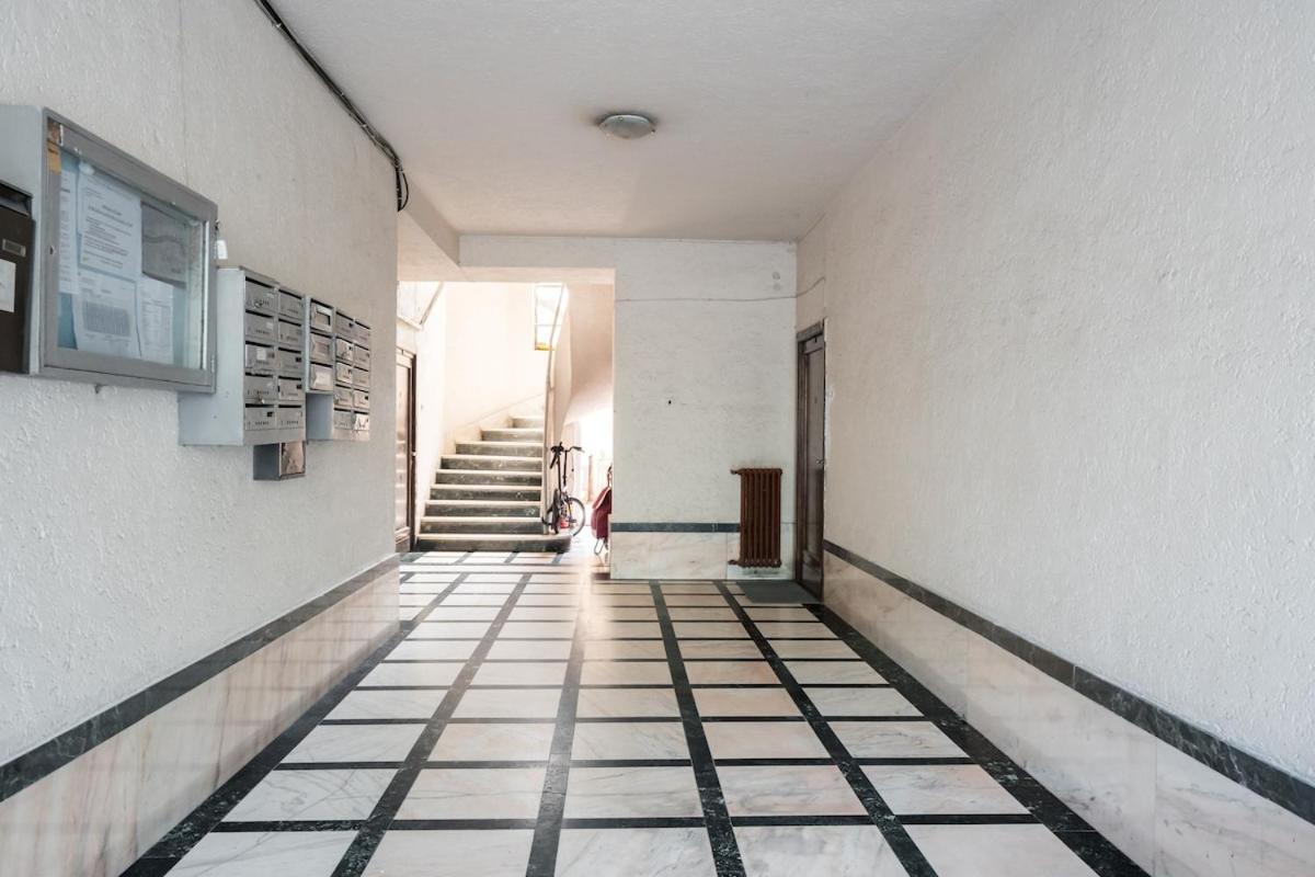 Superb 2br Flat - Location - 2 Baths Apartment Bucharest